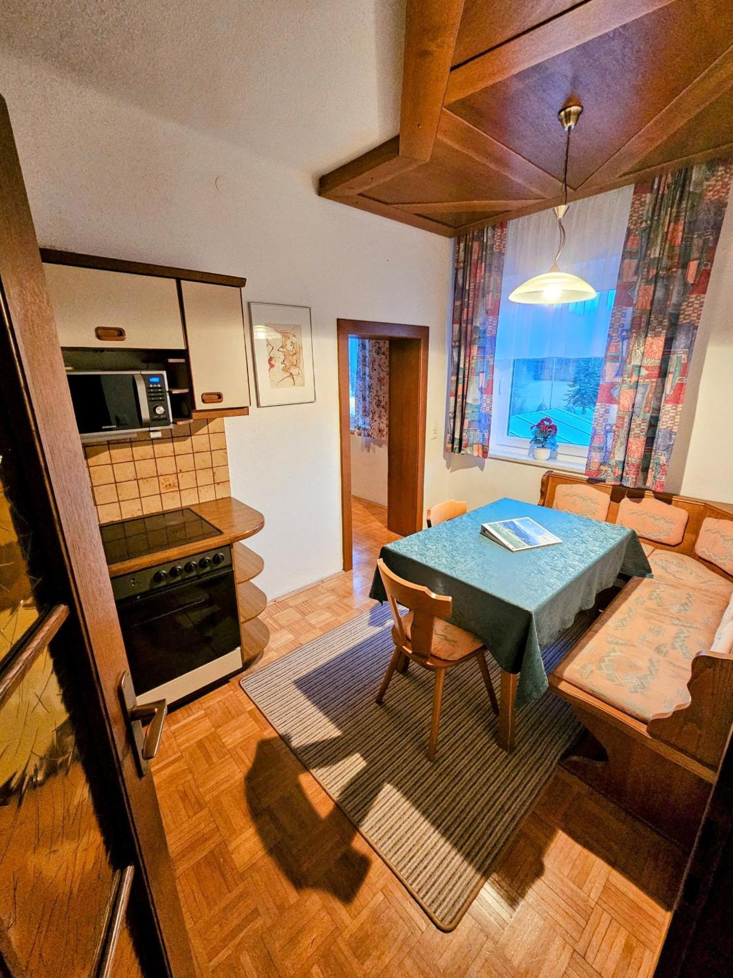 Gasthaus-Gostisce-Trattoria Ogris Ludmannsdorf Kültér fotó