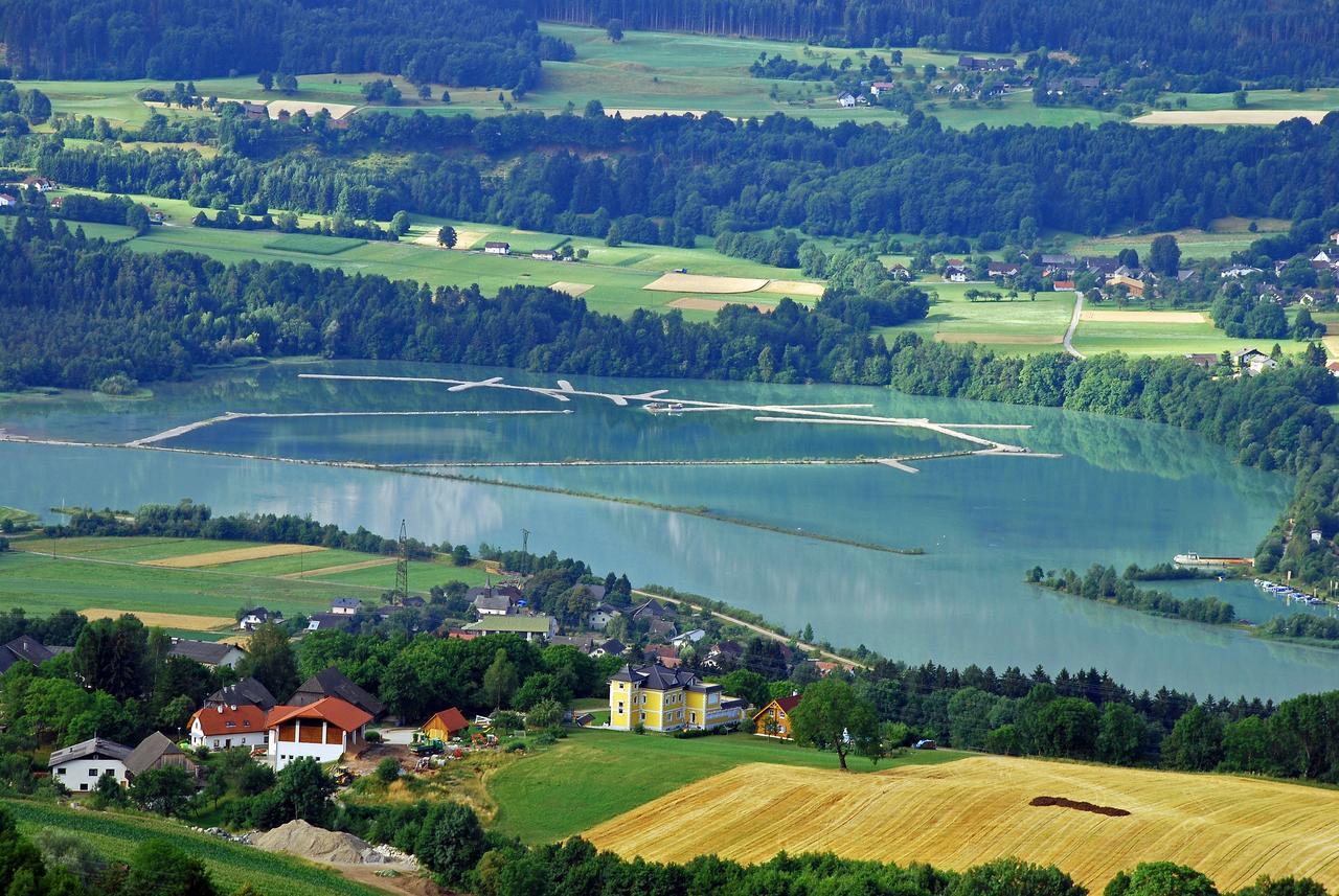 Gasthaus-Gostisce-Trattoria Ogris Hotel Ludmannsdorf Kültér fotó